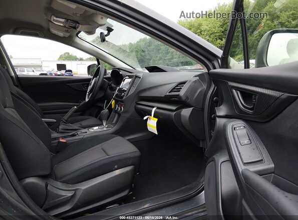 JF2GTABC2P8291908 2023 SUBARU CROSSTREK Gray Front interior view
