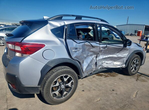 JF2GTABC3J9263147 2018 SUBARU CROSSTREK Серебряный Задняя правая четверть