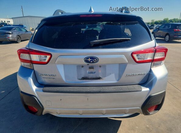 JF2GTABC3J9263147 2018 SUBARU CROSSTREK Серебряный Вид сзади