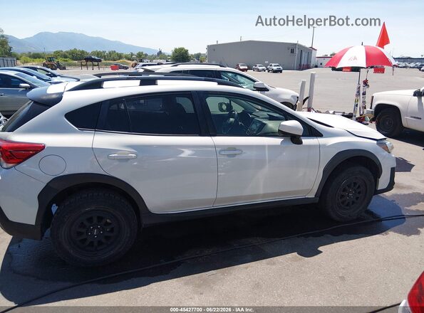 JF2GTABC3JH314653 2018 SUBARU CROSSTREK Белый Панорамный вид салона 360°