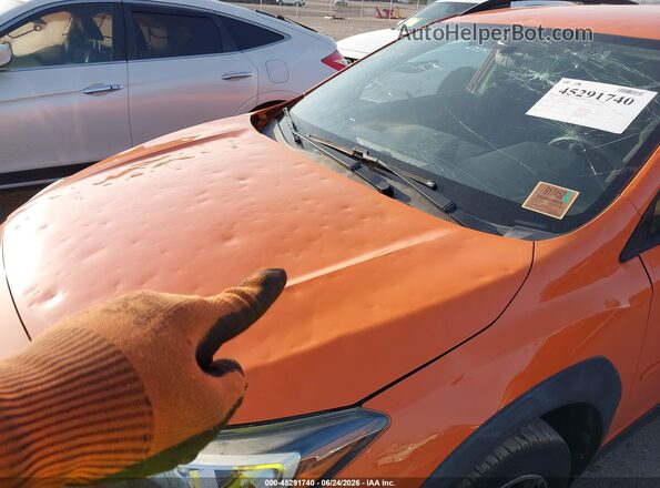 JF2GTABC3JH339763 2018 SUBARU CROSSTREK Оранжевый Вид спереди
