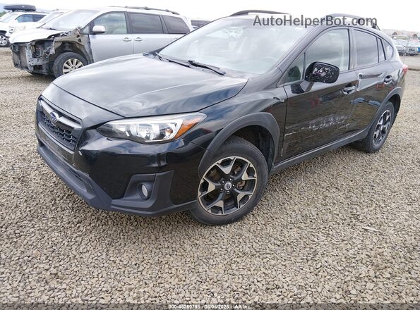 JF2GTABC4JH211547 2018 SUBARU CROSSTREK Black Առջևի ձախ երեք քառորդ տեսարան