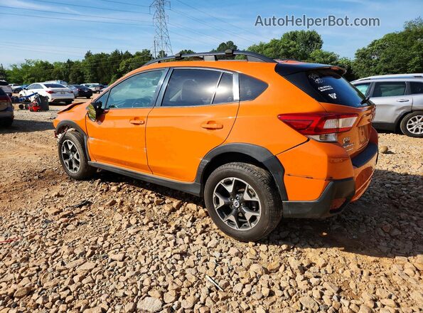 JF2GTABC5JH208916 2018 SUBARU CROSSTREK Orange Trasero izquierdo
