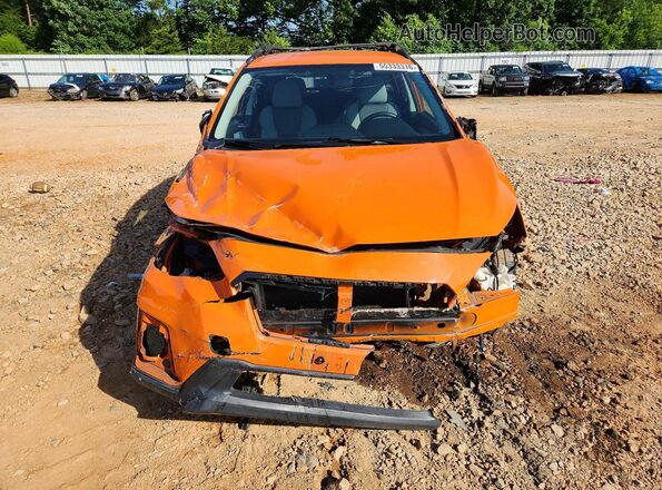 JF2GTABC5JH208916 2018 SUBARU CROSSTREK Orange Vista frontal