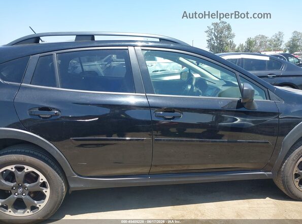 JF2GTABC6M8300962 2021 SUBARU CROSSTREK Black Սալոնի հետևի տեսք