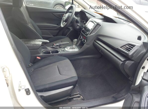 JF2GTABC7M8212034 2021 SUBARU CROSSTREK Белый Вид салона спереди