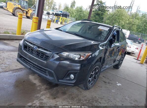 JF2GTABC8JH228660 2018 SUBARU CROSSTREK Gray Front left