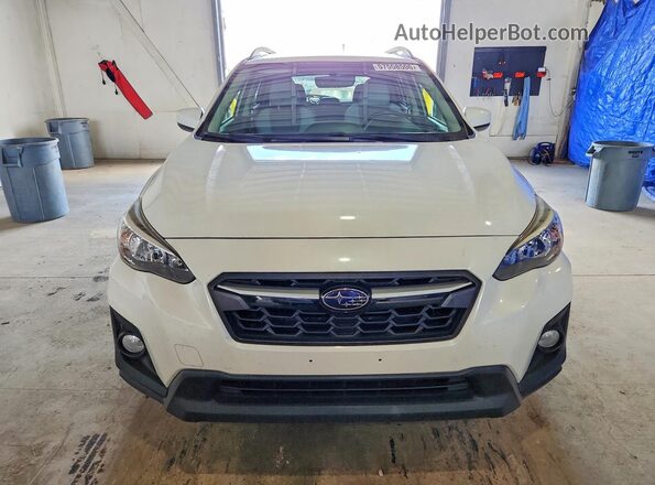 JF2GTABC8JH253445 2018 SUBARU CROSSTREK White Դիմացի տեսք