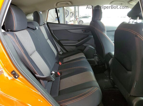 JF2GTABCXJH279836 2018 SUBARU CROSSTREK Orange 