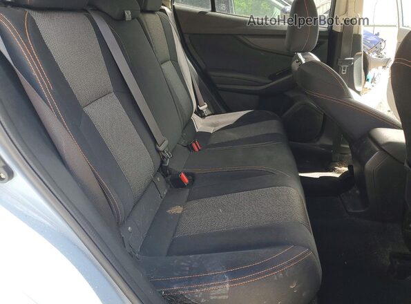JF2GTACC0KH314139 2019 SUBARU CROSSTREK Blue Widok tylnych siedzeń