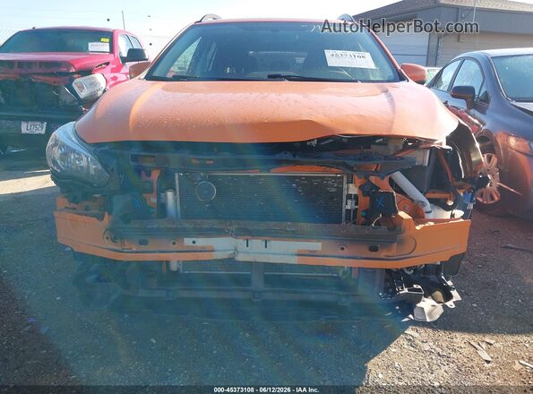 JF2GTACC2K8237385 2019 SUBARU CROSSTREK Orange Instrument cluster view