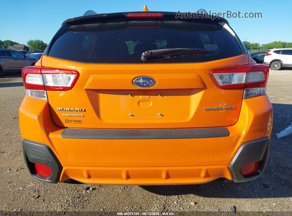 JF2GTACC2K8237385 2019 SUBARU CROSSTREK Orange 