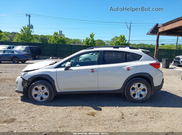 JF2GTACC3JH316319 2018 SUBARU CROSSTREK White Widok wnętrza 360 stopni