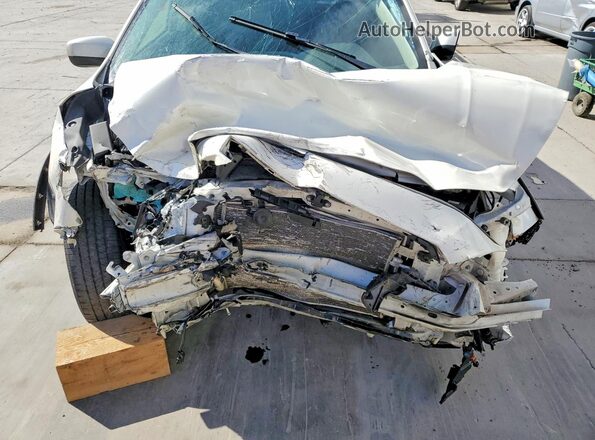 JF2GTACC3K8277278 2019 SUBARU CROSSTREK White Սալոնի հետևի տեսք