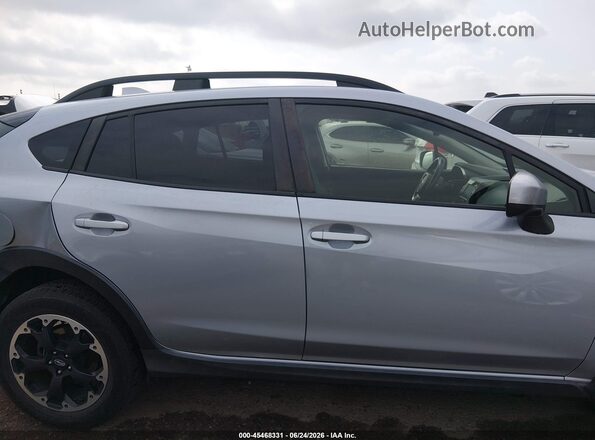 JF2GTACC3M9247193 2021 SUBARU CROSSTREK Silver Rear interior view
