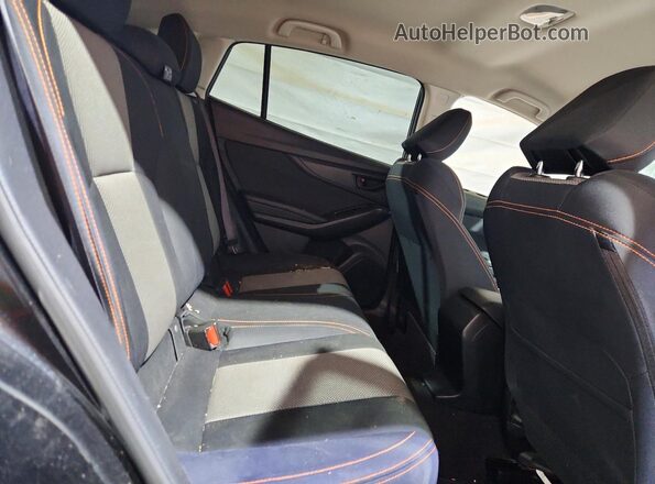 JF2GTADC0JH316065 2018 SUBARU CROSSTREK Black Rear seats view