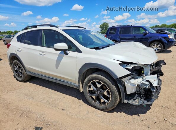 JF2GTADC0KH396517 2019 SUBARU CROSSTREK White Դիմացի տեսք