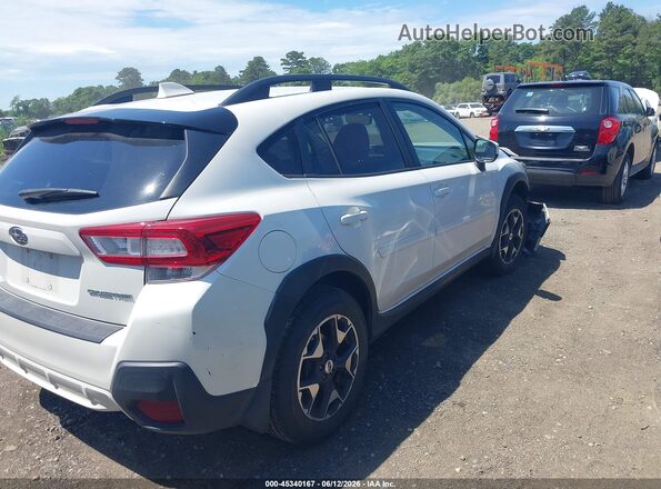 JF2GTADC4J8274161 2018 SUBARU CROSSTREK White Rear right