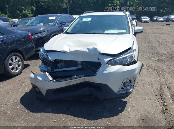 JF2GTADC4J8274161 2018 SUBARU CROSSTREK White Front view