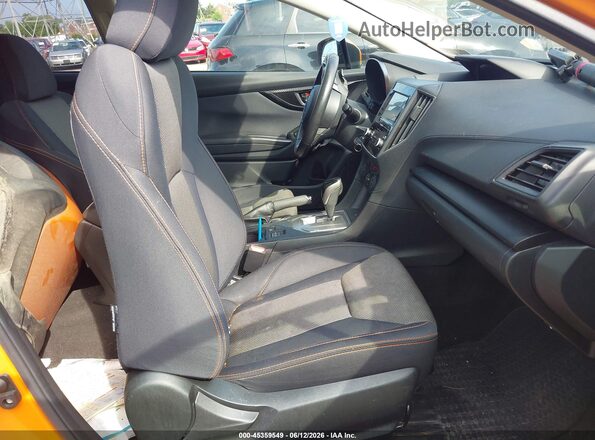 JF2GTADC5J8200540 2018 SUBARU CROSSTREK Orange Widok wnętrza z przodu