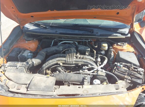 JF2GTADC5JH309029 2018 SUBARU CROSSTREK Оранжевый Вид сзади