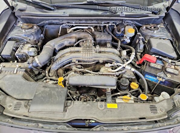 JF2GTADC8JH228705 2018 SUBARU CROSSTREK Gray Widok wnętrza z tyłu