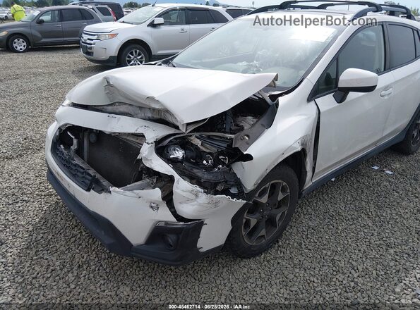 JF2GTADC8K8225398 2019 SUBARU CROSSTREK White Widok z przodu