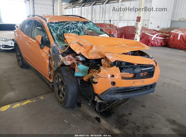 JF2GTADCXJ8281261 2018 SUBARU CROSSTREK Оранжевый Вид спереди