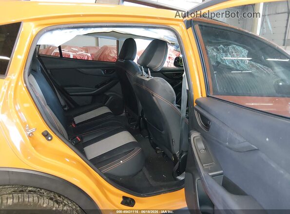 JF2GTADCXJ8281261 2018 SUBARU CROSSTREK Оранжевый Вид наклейки с VIN-кодом