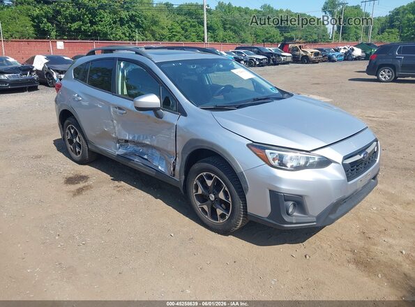 JF2GTADCXJH232383 2018 SUBARU CROSSTREK Gray Вид спереду