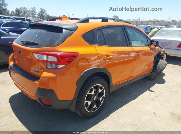 JF2GTADCXJH272480 2018 SUBARU CROSSTREK Orange 