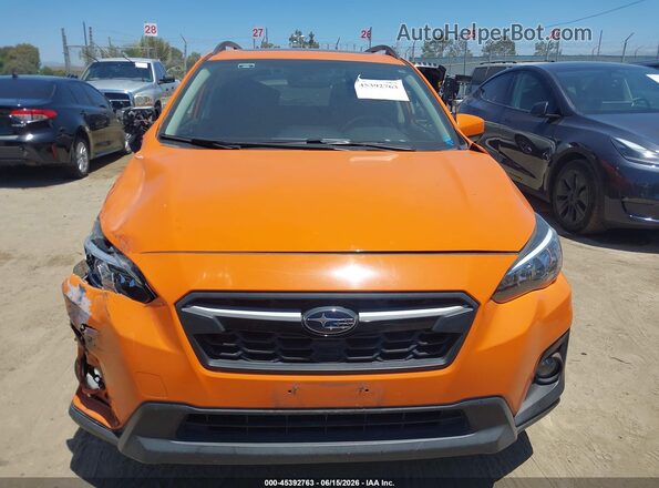 JF2GTADCXJH272480 2018 SUBARU CROSSTREK Orange 