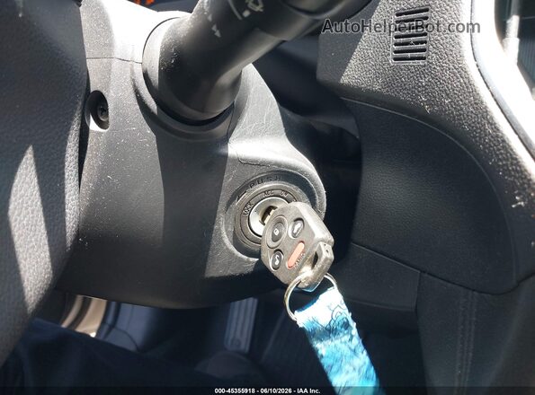 JF2GTAEC0K8263030 2019 SUBARU CROSSTREK Белый Вид панели приборов