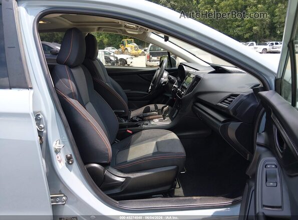 JF2GTAEC0KH393972 2019 SUBARU CROSSTREK Light Blue Front interior view
