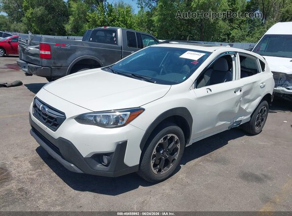 JF2GTAEC1NH269438 2022 SUBARU CROSSTREK White Vista tres cuartos delantera izquierda