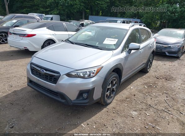 JF2GTAEC2K8203525 2019 SUBARU CROSSTREK Silver Առջևի ձախ երեք քառորդ տեսարան