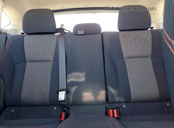 JF2GTAEC3M8673968 2021 SUBARU CROSSTREK White 