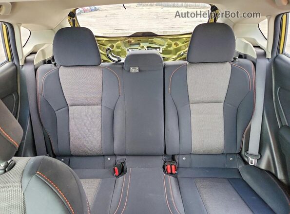 JF2GTAEC3MH387201 2021 SUBARU CROSSTREK Yellow 