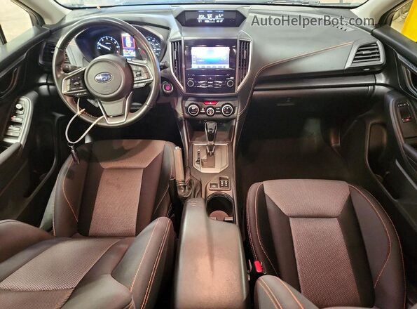 JF2GTAEC3P8302183 2023 SUBARU CROSSTREK Silver 