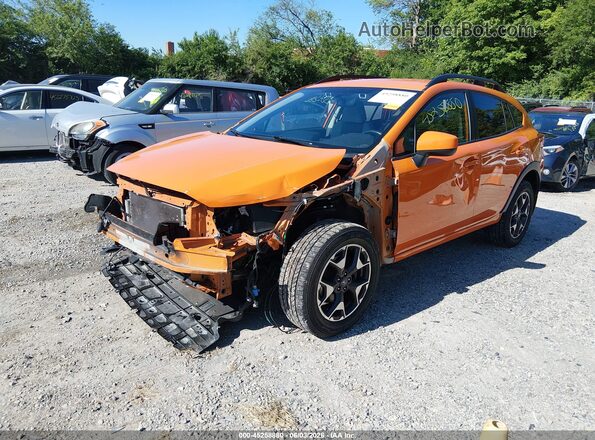 JF2GTAEC4K8206054 2019 SUBARU CROSSTREK Orange Առջևի ձախ երեք քառորդ տեսարան