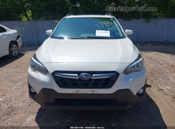 JF2GTAEC5M8358461 2021 SUBARU CROSSTREK White Rear interior view