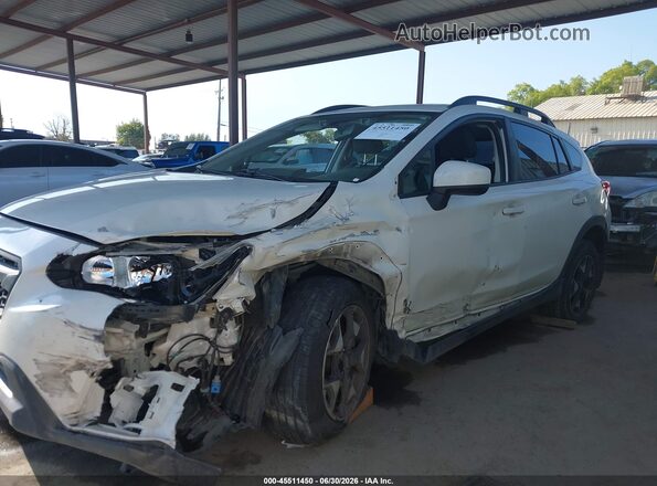 JF2GTAEC6L8258013 2020 SUBARU CROSSTREK White Սալոնի 360 աստիճան տեսք