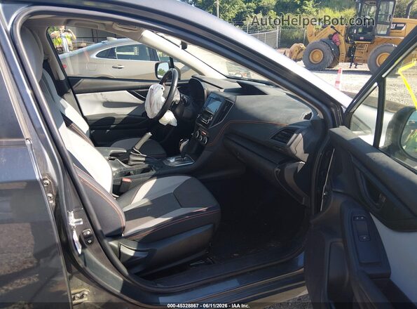 JF2GTAEC9L8226012 2020 SUBARU CROSSTREK Black Front interior view