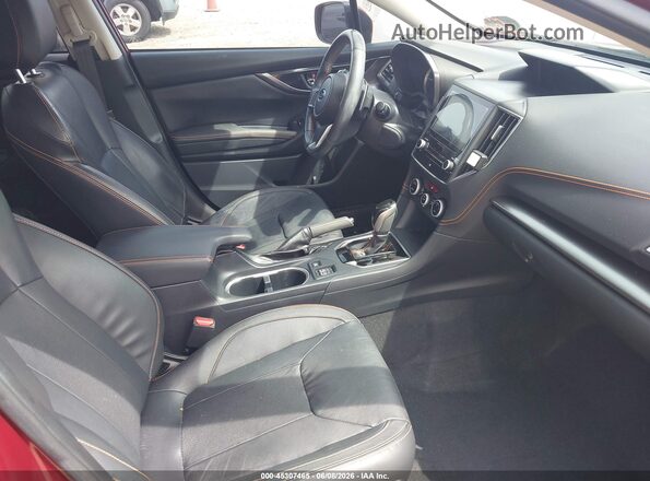 JF2GTAJC1J8329055 2018 SUBARU CROSSTREK Burgundy Front interior view