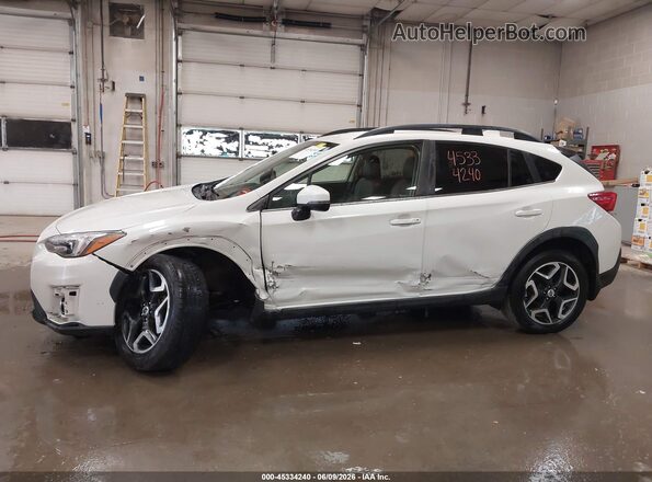 JF2GTAJC1JH238643 2018 SUBARU CROSSTREK White Vista interior de 360 grados