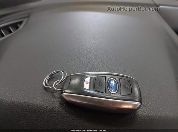 JF2GTAJC1JH238643 2018 SUBARU CROSSTREK White Vista del salpicadero