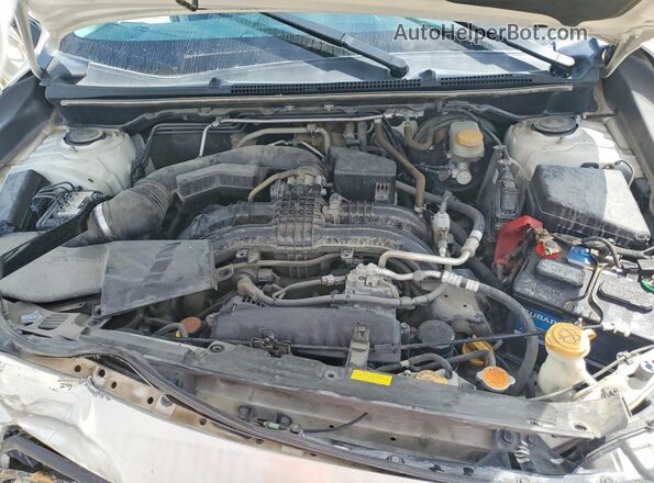 JF2GTAJC5JH248446 2018 SUBARU CROSSTREK White Սալոնի հետևի տեսք