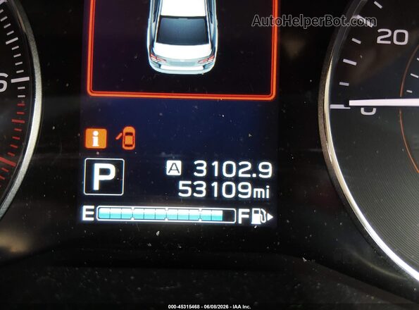 JF2GTAJC9JH233108 2018 SUBARU CROSSTREK White 