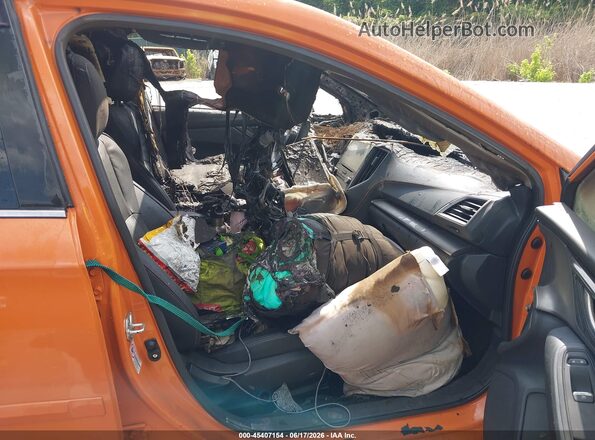 JF2GTALC3J8217810 2018 SUBARU CROSSTREK Orange Vista interior delantera