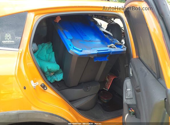 JF2GTALC3J8217810 2018 SUBARU CROSSTREK Orange Vista de la etiqueta del VIN